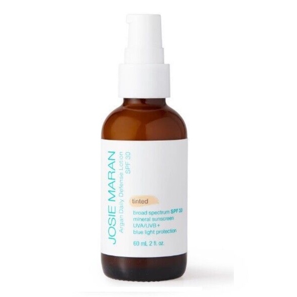 JOSIE MARAN Other - Josie maran Argan Daily Moisturizer Mineral SPF 30 tinted cream UV protectant